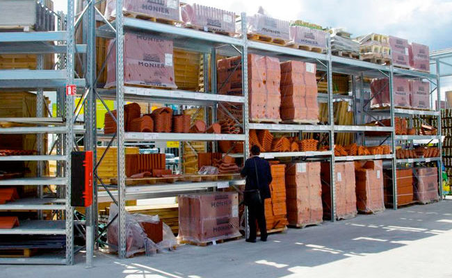 rack de stockage materiaux en exterieur