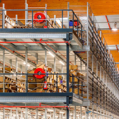 Plateforme de stockage sur rayonnage