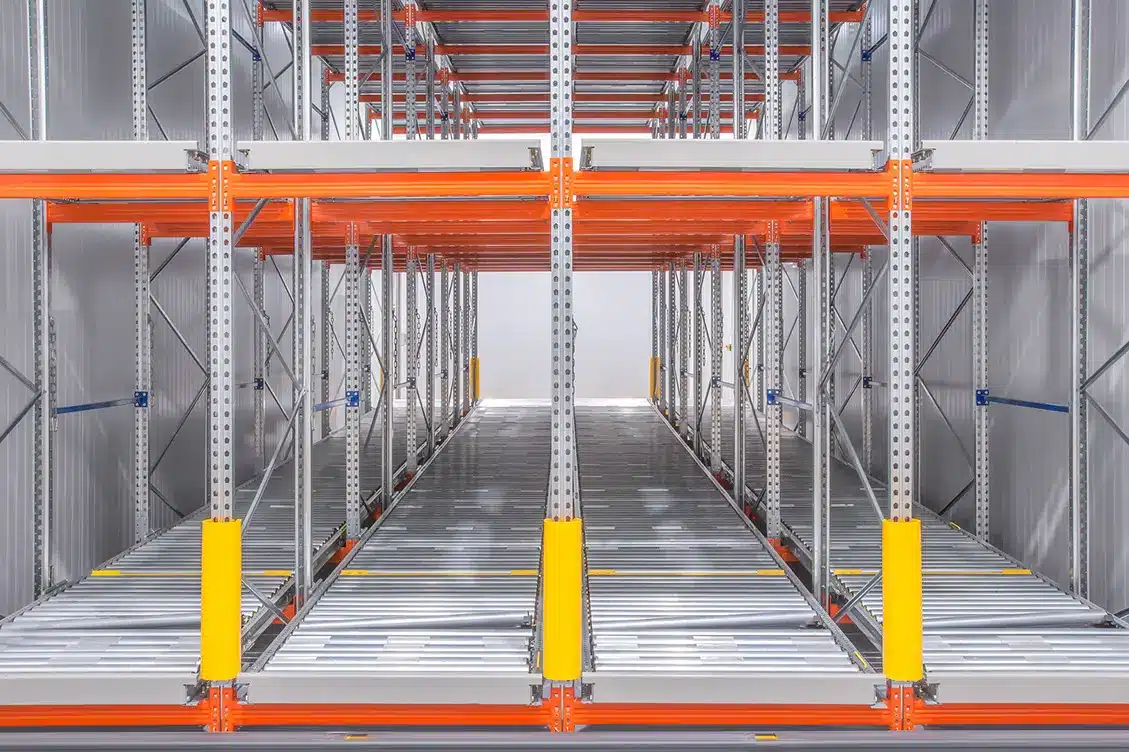 Rayonnage dynamique FIFO AR Racking pour palettes